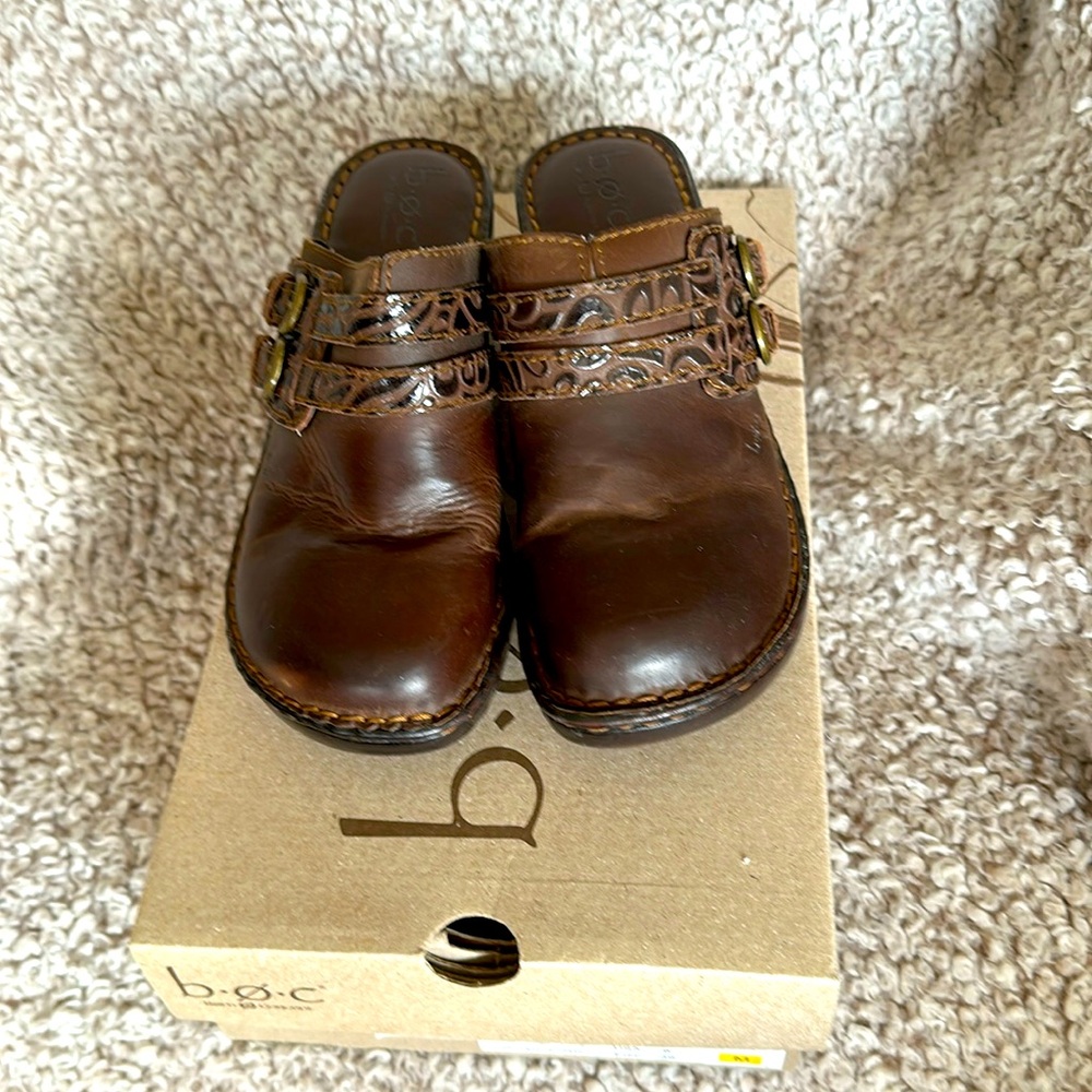 Born Concept Clog